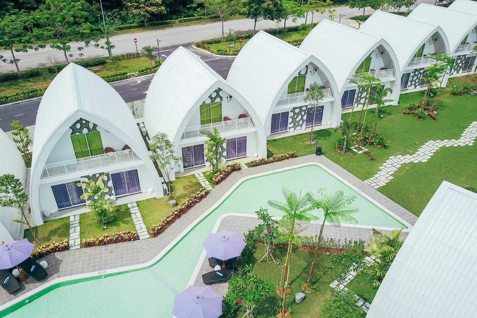 Rehabilitation at dash Box Hotel Cyberjaya 5 Aerial view of white arched hotel buildings and landscaped grounds at dash Box Hotel Cyberjaya